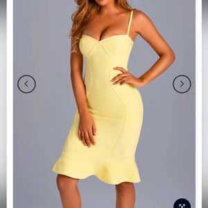 NWT Size M Bella Barnett Bandage Bodycon Flounce Hem Cocktail Dress